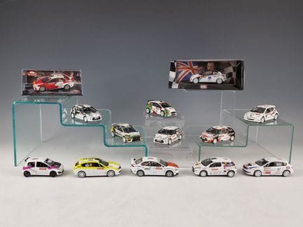 CONJUNTO DE 13 COCHES EN MINIATURA DEL RALLY DE MO
