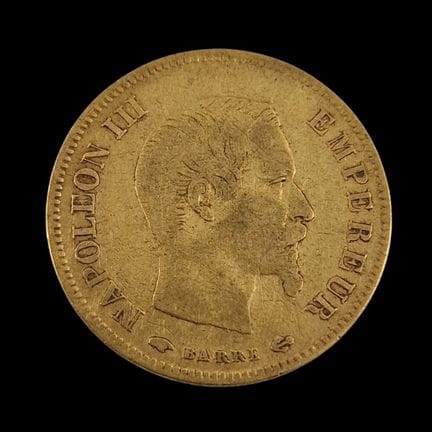 1枚10法郎法国金币，拿破仑三世赤裸头像，1857年
重3.1克
