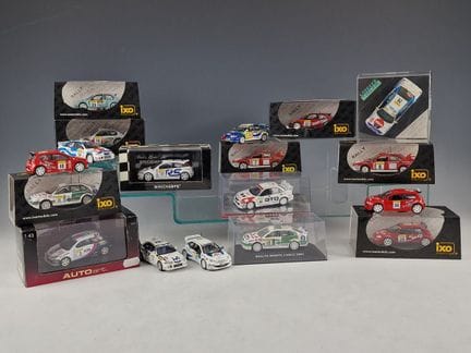 CONJUNTO DE 18 COCHES EN MINIATURA DEL RALLY DE MO