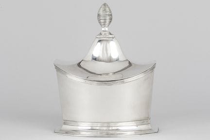 oggetto d'antiquariato da collezione: una tabacchi
