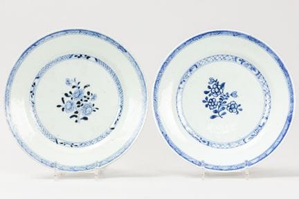 Ein Paar chinesischer Porzellanteller aus dem 18. 