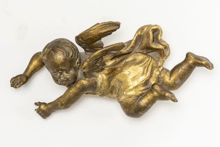 Holzskulptur „Amor“ aus dem 18. Jahrhundert mit Re