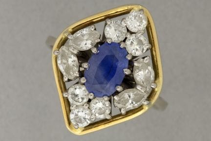 Anello in oro giallo e bianco (18 carati) con uno 
