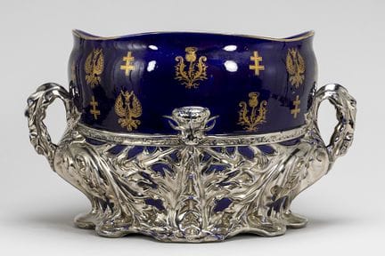 assez grande jardinière Art Nouveau en céramique p