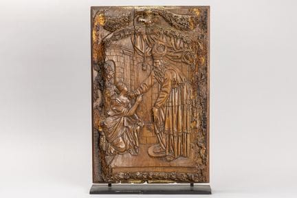 Flachrelief im Renaissancestil aus Obstholz aus de