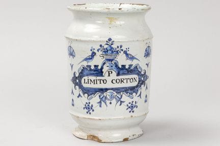 Brocca da farmacia del XVII secolo in ceramica di 