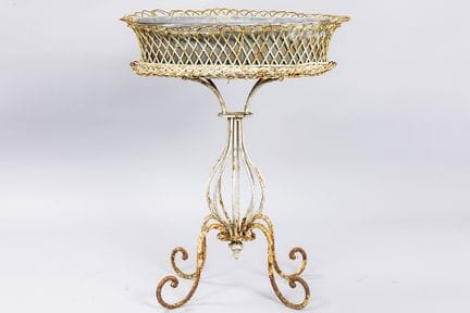 vintage garden planter in white lacquered metal

V