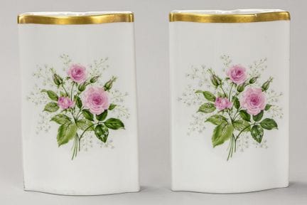 pair of humidifiers in porcelain from Brussels

Pa