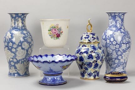 6pcs of ceramic and porcelain, with a pair of vase