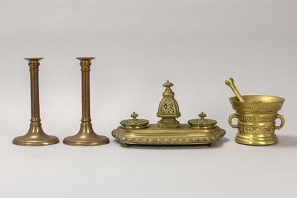 4pcs of antique brass and bronze

Lot (4) antiek k