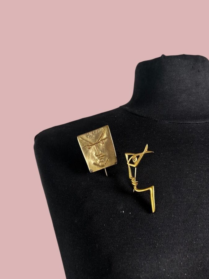 Based on JEAN COCTEAU: 2 Face Pins—Published by A. Madeline Flammarion, 1997—signed
Height: 7 cm