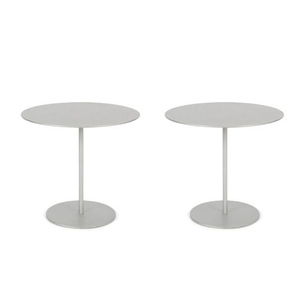 LISSONI ASSOCIATI & SUNG SOOK KIM POUR CASSINA ÉDITEUR 
252 On-Off, le modèle créé en [1996] 
Paire de tables d'appoint circulaires. Épreuves en fonte d'aluminium. Frottements sur les plateaux. Chacune marquée CASSINA sous la base. H. 45 cm - D. 50 cm