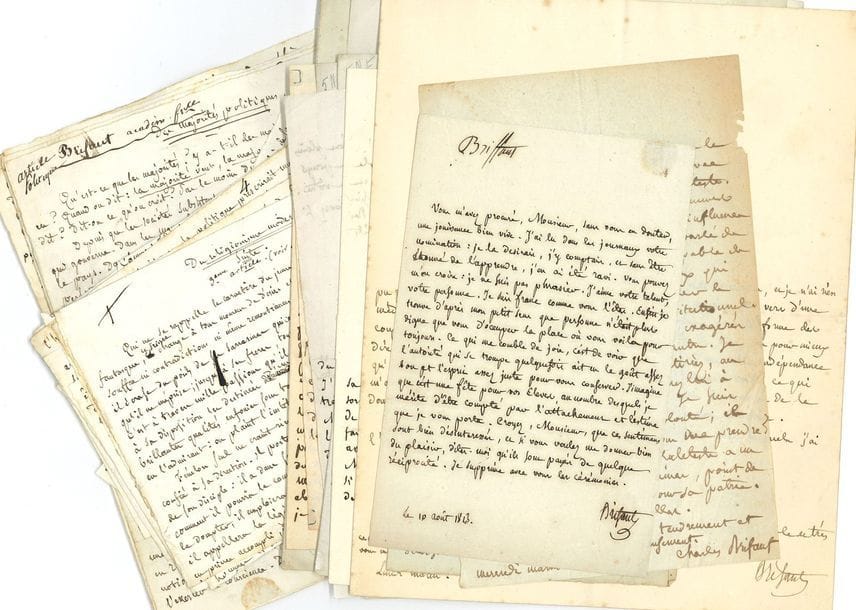 BRIFAUT Charles (1781-1857) auteur dramatique et poète [AF 1826, 11e f].
22 L.A.S. « Brifaut » ou « Charles Brifaut » (ou « Le malade reconnaissant »), et 3 manuscrits autographes, 1813-1852 ; 55 pages formats divers.

Bel ensemble.
Chaleureuses félicitations à Pierre-François TISSOT sur sa nomination à la chaire de poésie latine au Collège de France (10 août 1813)... Recommandations du marquis de Malateste au baron Larché, ancien premier président de la Cour royale de Dijon [1815] : « Le roi et la constitution : voilà le cri de ralliement de tous les bons français »… Envoi de deux odes de 3 strophes, en déplorant leur « médiocrité révoltante », pour saluer la naissance d’un héritier légitime du trône [ce sera le duc de BORDEAUX], avec une « 2e version » dans le cas d’une fille, [septembre 1820])… Il promet de transmettre à Jacques DESTAIN, rédacteur en chef de la Gazette de France, tout détail sur la prochaine mort de Louis XVIII (15 septembre 1824)… Appréciation de la notice que Claude-Nicolas AMANTON consacra au marquis de Courtivron, « homme remarquable à tant de titres », et de son éloge de Mme Gardel (15 janvier [1835])… Il promet de continuer sa collaboration à un « consciencieux journal » pour défendre « la cause de l’ordre, de la justice et de la morale » (3 juillet 1835)… Deux longues lettres à son ami Félicité FRANTIN, regrettant qu’il n’ait pas emporté de prix, et recommandant d’entrer dans la polémique contre les détracteurs des monarques : « levez-vous donc, prenez votre fronde, frapez ces Goliaths qui ne sont pas si géans qu’ils le croient […], dispersez cette troupe de philistins et, maître du champ de bataille, élevez un trophée de leurs drapeaux déchirés et de leurs glaives rompus à la mémoire des véritables auteurs de notre illustration et de notre grandeur » (6 août 1840 et 6 janvier 1842)… Il décide, après de « mûres réflexions » à ne pas faire lecture en public de « deux contes politiques, la Ronde constitutionnelle et le Jardinier 