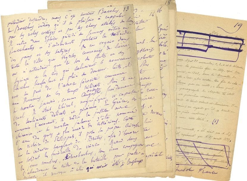 FRANCE Anatole (1844-1924) [AF 1896, 38e f].
MANUSCRIT en partie autographe, signé, Préface. Une Nuit de Cléopâtre ; titre et 19 feuillets petit in-4.

Préface pour une édition illustrée du célèbre récit de Théophile GAUTIER (A. Ferroud, 1894). Le manuscrit se compose de 6 feuillets entièrement autographes à l’encre violette (pages 13 à 18) et de 13 feuillets d’une autre main, la plupart avec corrections autographes portées par France à l’encre violette.
France se livre à une savante analyse de ce que l’on sait ou croit savoir de Cléopâtre : sa beauté, son physique, sa voix, sa science, ses amants et son influence sur Antoine... Il cite Plutarque, Flavius Josèphe et Heine, donne des indications iconographiques, et fait valoir que si Gautier, « avec un art merveilleux, nous l’a montrée égyptienne et barbare », elle était plutôt grecque de naissance et de génie, et reine. Puis il fait le portrait d’Antoine, grand guerrier, grand amant, grand amateur de pompe : « Il aimait l’Orient, ses trésors, ses monstres, ses voluptés, ses splendeurs, ses parfums, sa poésie. [...] C’est lui qui imagine les folies de la Vie Inimitable, les déguisements de nuit, les parties de pêche sur le Nil, les fêtes prodigieuses »... Puis ce fut la guerre, la fuite soudaine de Cléopâtre, la retraite d’Antoine à Alexandrie où il revoit la reine et forme avec elle une société plus mélancolique...
Provenance : ancienne collection Philippe ZOUMMEROFF (28-29 avril 1999, n° 447).
