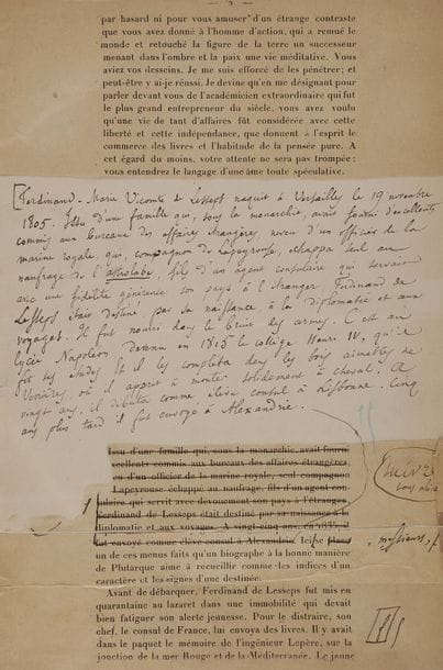 FRANCE Anatole (1844-1924) [AF 1896, 38e f].
NOTES autographes, et 2 ÉPREUVES corrigées de son Discours de réception, 1896 ; 13 pages in-8 ou petit in-4 ; 2 jeux d’épreuves in-4, 29 p. (en feuilles) et 28 p. (qqs ff réparés, cartonnage bradel, Petitot).

Notes préparatoires, et épreuves de son discours de réception à l’Académie française.
Anatole France, élu le 23 janvier 1896 au fauteuil de Ferdinand de LESSEPS, fut reçu le 24 décembre par Octave Gréard.
Notes préparatoires sur les projets de F. de Lesseps (au dos d’un brouillon sur M. Bergeret) et l’histoire du Canal de Suez.
Troisième épreuve (timbrée à la date du 29 août 1896), avec des corrections et des additions autographes dans les marges.
Quatrième épreuve (datée du 6 novembre, retournée le 20), avec de nouvelles corrections et additions, dont un béquet autographe modifiant le début de la biographie de Lesseps. Ex libris Simone André-Maurois.
On joint l’édition du Discours de réception (Calmann-Lévy, 1897, en partie débrochée) ; et 5 photographies (une de Mme de Caillavet à Quiberon en 1907), plus des coupures de presse.