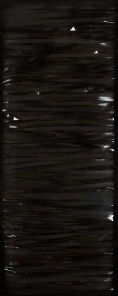 Michel MAGNE
Bandes filiées noires, 1976 Bandes magnétiques. Signé, daté et titré au dos. 102 x 42 cm