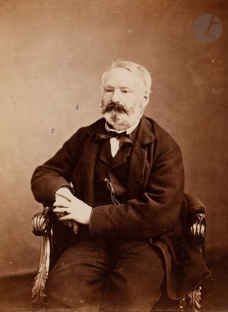 Étienne Carjat (1828-1906)
Victor Hugo, c. 1861.
Épreuve sur papier albuminé contrecollée sur carton.
27,6 x 19,8 cm