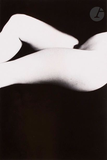 Ralph Gibson (1939)
Nu féminin, 1988.
Épreuve argentique d’époque, signée, datée et numérotée à 25 ex. au crayon au verso.
Image : 20,8 x 31,5 cm
Feuille : 27,6 x 35,5 cm