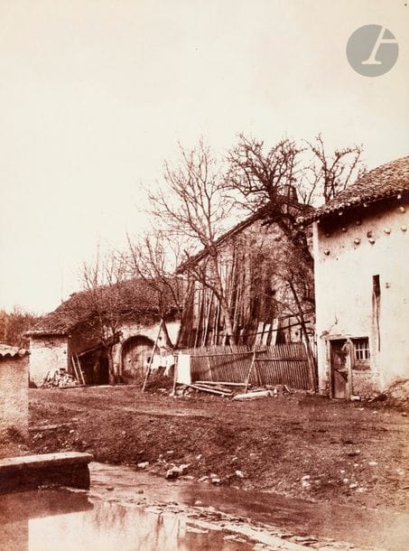 Auguste Violin (1816-1878)
Lavoir, c. 1855.
Épreuve sur papier albuminé, d’après négatif papier.
26,2 x 19,6 cm 