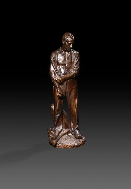 Aimé-Jules DALOU (1838-1902)
Grand paysan
Épreuve en bronze à patine brune nuancée de rouge.
Signé « DALOU » sur le rocher au revers.
Édition Susse à partir de décembre 1902
Porte l’insert circulaire et la marque du fondeur Susse Frères « Susse Fres Edts Paris » et les marques « BRONZE » et « Cire perdue »
H : 60 cm