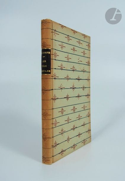 ÉLUARD, Paul.
Les Yeux fertiles, with a portrait and four
illustrations by Pablo Picasso.

Paris: G.L.M., 1936.

-

In-12, cardboard illustrated with bradel, cover and back

preserved (G. Rabaud).
Original edition printed at 1500
copies.

One of the 1440s on tinted Alfa

.

A complete copy of the portrait and the four compositions by Picasso.

The

trailer is attached with the quote from Éluard: "Bread is more useful than poetry, but love-passion is no more useful than poetry

".

Burnishes on pages 12 and 13. Back of the browned cardboard.
 