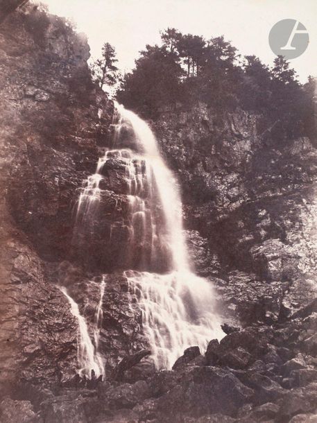 Félix Thiollier (1842-1914) 
Sites de la Loire, c. 1860-1870. 
Chute du Giers. Chute inférieure du Giers. 
Deux (2) épreuves sur papier albuminé, dont une cintrée, contrecollées sur cartons. Légendes à l’encre de la main du photographe sur les montages. 
20 x 14 et 20,5 x 15 cm

Félix Thiollier (1842-1914)
Sites of the Loire, c. 1860-1870.
Chute du Giers. Chute infe?rieure du Giers.
Two albumen prints, mounted on cardboard. Captions written by photographer on mount.
20 x 14 and 20.5 x 15 cm
