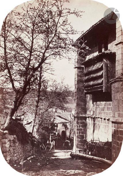 Félix Thiollier (1842-1914) 
Sites de la Loire, c. 1860-1870. 
Église de Chalmazel. Château de Chalmazel. 
Trois (3) épreuves sur papier albuminé, cintrées (2) ou aux coins arrondis (1), contrecollées sur cartons. Légende à l’encre de la main du photographe sur le montage (1). 
Formats : de 15 x 20,5 à 16 x 21,5 cm

Félix Thiollier (1842-1914)
Sites of the Loire, c. 1860-1870.
E?glise de Chalmazel. Cha?teau de Chalmazel.
Three albumen prints, mounted on cardboard. Captions written by photographer on mount (1).
Dimensions: from 15 x 20.5 to 16 x 21.5 cm