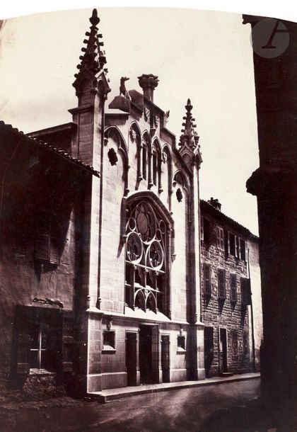 Félix Thiollier (1842-1914) 
Sites de la Loire, c. 1860-1870. 
Église de Montbrison. Bibliothèque de la Diana. 
Deux (2) épreuves sur papier albuminé, cintrées, contrecollées sur cartons. Légende de la main du photographe sur le montage (1). 
Format moyen : 20,5 x 15 cm

Félix Thiollier (1842-1914)
Sites of the Loire, c. 1860-1870.
E?glise de Montbrison. Bibliothe?que de la Diana.
Two albumen prints, mounted on cardboard. Captions written by photographer on mount (1).
Dimensions : 20.5 x 15 cm