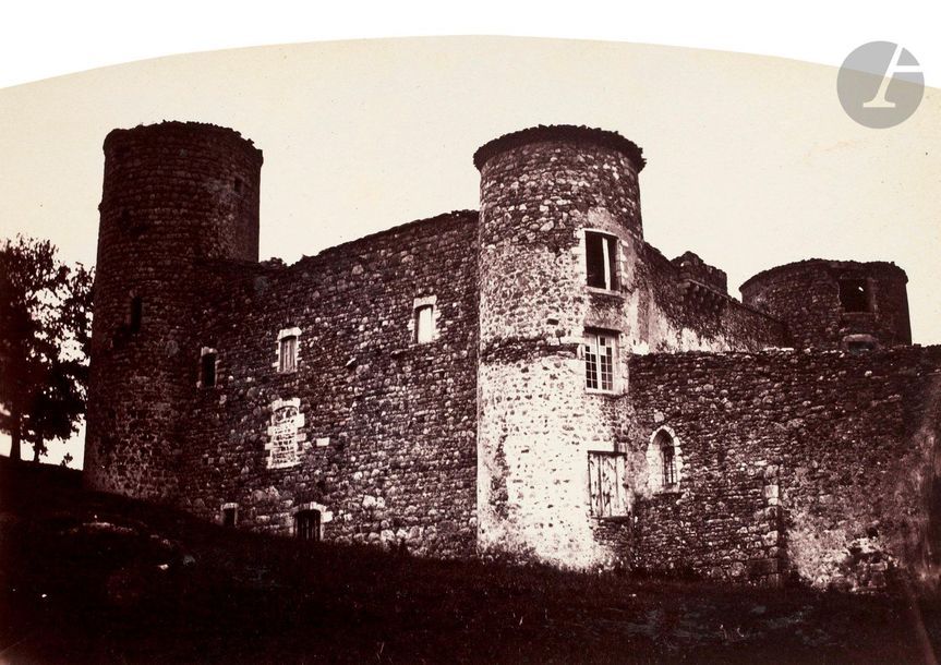 Félix Thiollier (1842-1914) 
Sites de la Loire, c. 1860-1870. 
La Merlée (Saint-Just-sur-Loire). 
Deux (2) épreuves sur papier albuminé, cintrées, contrecollées sur cartons. Légende à l’encre de la main du photographe sur le montage (1). 
14 x 21 et 14,5 x 21,5 cm

Félix Thiollier (1842-1914)
Sites of the Loire, c. 1860-1870.
La Merlée (Saint-Just-sur-Loire).
Two albumen prints mounted on cardboard. Captions written by photographer on mount (1). 
14 x 21 and 14.5 x 21.5 cm