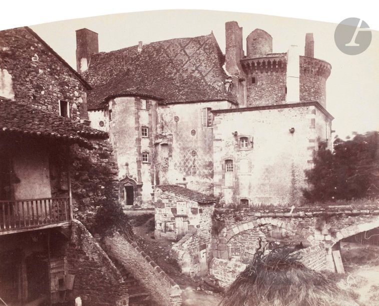 Félix Thiollier (1842-1914) 
Sites de la Loire, c. 1860-1870. 
Saint-André-d’Apchon. 
Deux (2) épreuves sur papier albuminé, cintrées, contrecollées sur cartons. Légendes à l’encre de la main du photographe sur les montages. 
14,3 x 19,3 et 15,5 x 19,7 cm

Félix Thiollier (1842-1914)
Sites of the Loire, c. 1860-1870.
Saint-André-d'Apchon.
Two albumen prints mounted on cardboard. Captions written by photographer on mounts. 
14.3 x 19.3 and 15.5 x 19.7 cm
