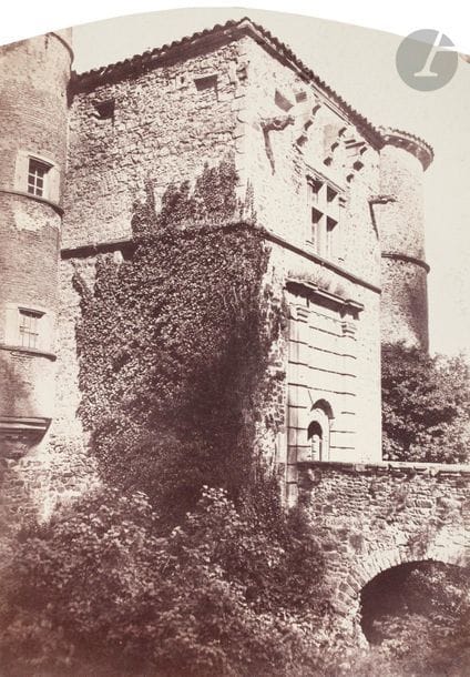 Félix Thiollier (1842-1914) 
Sites de la Loire, c. 1860-1870. 
Saint-Marcel-de-Félines. 
Trois (3) épreuves sur papier albuminé, cintrées, contrecollées sur cartons. Légendes à l’encre de la main du photographe sur les montages. 
Formats : de 12,5 x 20,6 à 20,8 x 14,8 cm

Félix Thiollier (1842-1914)
Sites of the Loire, c. 1860-1870.
Saint-Marcel-de-Félines.
Three albumen prints, mounted on cardboard. Captions written by photographer on mounts.
Dimensions: from 12.5 x 20.6 to 20.8 x 14.8 cm