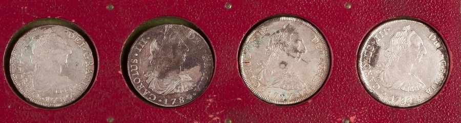 BOLIVIE.
BOLIVIE 
LOT de 4 pièces de 8 réaux, 1780, 1784, 1787, 1788.
Potosi.
KM.55
TB