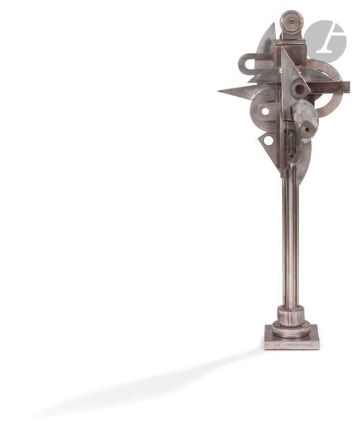 Georges TERZIAN (né en 1939)
Joséphine
Sculpture en acier soudé.
Signée à la base.
Hauteur : 71 cm
