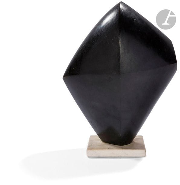 Emile GILIOLI (1911-1977)Le Miroir, 1951Bronze with brown patina.
 Signed
 and numbered 2/5 at the base.

 Mark of the founder

 "Susse fondeur Paris". White marble

 base

 at the back. Height : 37,5 cmProvenance : 
Collection Gaston
 Diehl.
 Bibliography
 :

 Ionel Jianou et Hélène Lassale, Gilioli, Paris, Arted, 1971, a similar copy reproduced under n° 16, one proof being indicated as being in the Gaston Diehl collection

.