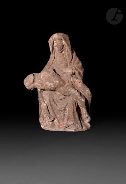 France, XVe siècle

Pietà

Sculpture en granit noir, dos évidé.

(Accidents et manques, usures et restauration (tête du Christ).

H. : 58 cm