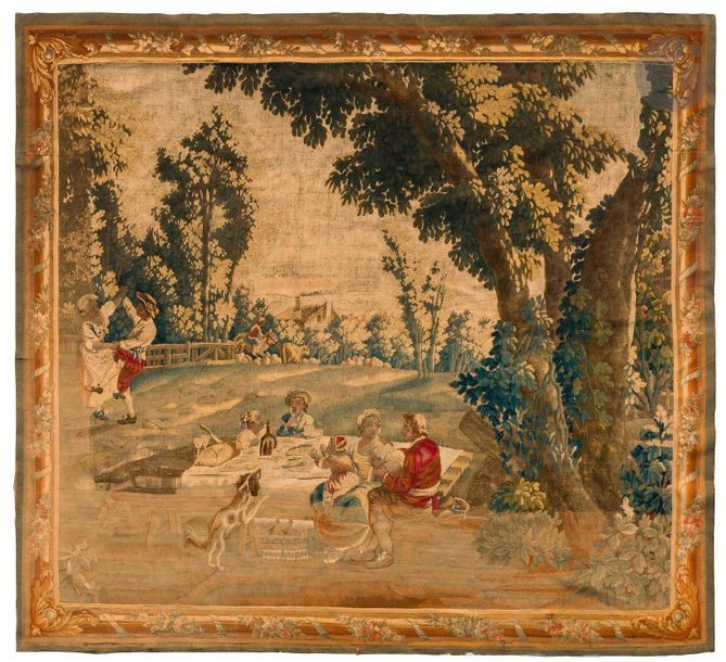Tapisserie des Flandres représentant une fête champêtre ; (réduites en dimensions, importantes restaurations).

XVIIIe siècle.

H : 245 cm, PL : 265 cm