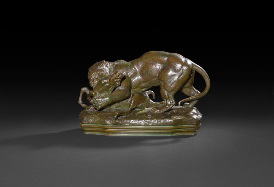 Antoine - Louis Barye (1796 - 1875)
Tigre surprenant une antilope (terrasse avec profil)
Bronze à patine brune nuancée de vert.
Fonte posthume probablement de Hector Brame.
Signé BARYE.
H : 36 cm et terrasse, L : 51 x l : 23 cm

Bibliographie :
Michel Poletti et Alain Richarme, Barye, Catalogue Raisonné des bronzes édités, Gallimard 2 000, modèle répertorié sous le n°A72 (2), p. 202.