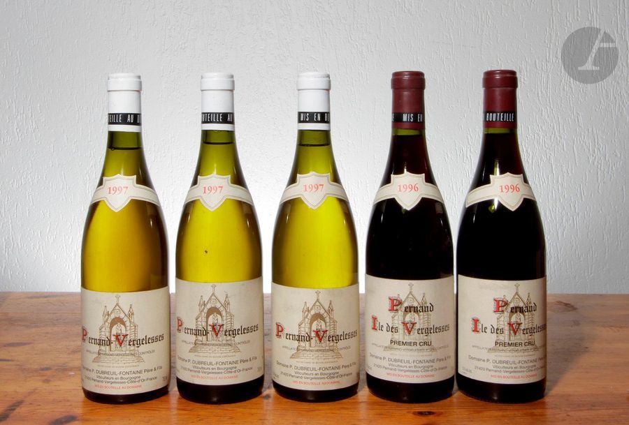 3 B PERNAND-VERGELESSES Blanc, Dubreuil-Fonatine, 1997
2 B PERNAND-VERGELESSES ÎLE DES VERGELESSES Rouge (1er cru), Dubreuil-Fonatine, 1996