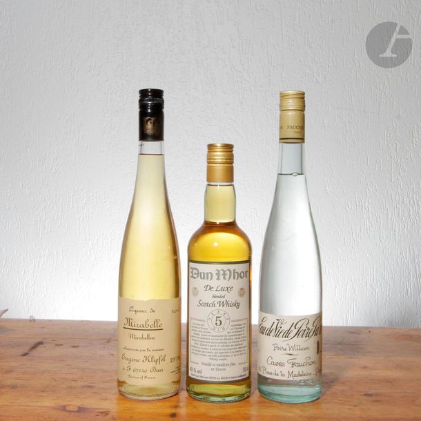 1 B EAU DE VIE POIRE WILLIAM PURE 70 Cl 50%, Caves Fauchon, NM
1 B LIQUEUR DE MIRABELLE 70 cl 25%, Eugène Klipfel, NM
1 B WHISKY DE LUXE 5 ANS D'ÂGE (étui), Dun Mhor, NM