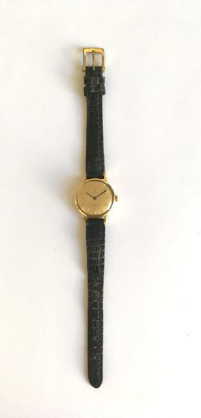 ETERNAMATIC
Montre de dame en or 18K (750), cadran rond, fond satiné, mouvement mécanique. Poids brut : 19,7 g (mouvement à réviser, boucle métal)