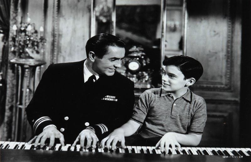The Eddy Duchin story (Tu seras un homme, mon fils), 1956. De Georges Sidney, avec Tyrone Power et Kim Novak. 20 épreuves d'exploitation d'époque. 20,5 x 25,5 cm.