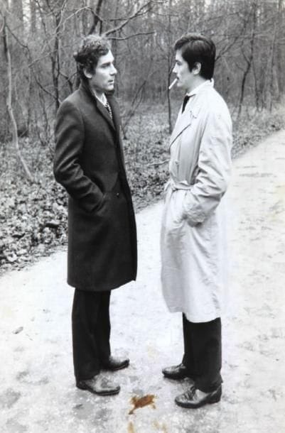 Alain Delon dans Le chien (1962), Diaboliquement vôtre (1967) et Le cercle rouge (1970). Six épreuves argentiques d'époque par Araldo di Crollalanza et divers. Tampons aux versos. On joint un document tapuscrit.