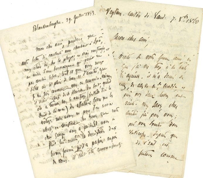 Edgar QUINET (1803-1875). 2 L.A.S., 1853-1860, à Noël-François-Alfred Madier de Montjau ; 12 pages in-8. 
On joint une P.S. (contrat d'édition avec Pagnerre pour ses œuvres complètes, 1857) ; 3 L.A.S., 1849-1860, dont une longue et belle sur la science ; 2 notes autogr. ; une lettre de sa veuve, et divers documents.

Belles lettres d'exil. Blankenberghe 29 juillet 1853. Il se félicite d'avoir trouvé " dans le naufrage ", des affections telles que la sienne, et raconte qu'un intime fit semblant de ne pas le reconnaître à Spa ; il ne regrette pas son rôle de Lépreux de la cité d'Aoste, estimant se retrouver " dans la liberté primitive "... Il rappelle la création de la République hollandaise par une poignée de " gueux de mer ", puis parle de ses recherches sur Marnix, et de la prochaine publication des derniers volumes de la Révolution de Michelet... Veytaux (Vaud) 7 octobre 1860. Ils ont visité le mois dernier Dufraisse, Flocon et Charras. " De France, hélas il ne vient pas un souffle. [...] Une partie de la démocratie a plié le genou, depuis que les affaires d'Italie ont donné l'occasion qu'on attendait pour se soumettre. Tout serait donc perdu, si le salut devait venir des masses. Mais l'expérience nous a bien montré que les peuples sont conduits par quelques hommes, et que les masses jouent dans la tragédie humaine le rôle du chorus qui approuve toujours l'action accomplie. Ôtez du 18e siècle, Voltaire et Rousseau ; il n'y a plus de Révolution Française "... Il parle aussi de Merlin, de son envie de lire Proudhon, de Garibaldi et de la mort de Paul de Flotte...