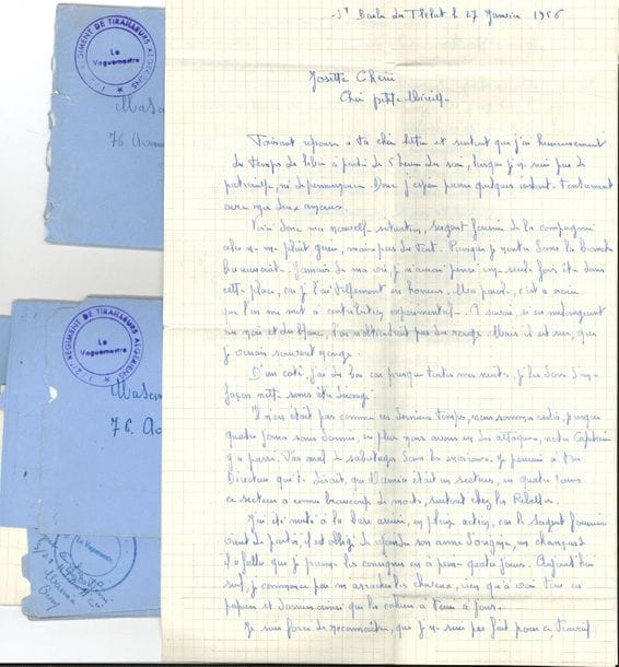 guerre d'algérie. 234 L.A.S. d'Henri Colas, 1955-1962, à sa femme Josette et leur fille Mireille, à Boulogne-sur-Seine puis Verneuil-sur-Seine ; plus de 530 pages formats divers d'une écriture parfaitement lisible, nombreuses enveloppes. 
On joint un ensemble de lettres à lui adressées par sa femme (plus de 50

Importante et très intéressante correspondance d'un militaire de carrière, né en 1923, engagé en octobre 1945 ; Henri Colas avait déjà connu la Corée et l'Indochine avant d'arriver en Algérie, avec le grade de sergent (il passera sergent-chef, puis adjudant). Ces lettres, écrites de Boufarik, Relizane, Marna, Bab-el-Assa, environs de Tlemcen, Montagnac, Saint-Cloud (Oran), Tizi-Ozou, etc., témoignent de conditions de vie souvent très dures : carences d'équipement et de vivres, températures extrêmes, sabotages, exactions, désertions, composition suspecte des troupes, etc. Selon les journaux de France la pacification est presque terminée : " ce sont de sacrés menteurs, car j'ai l'impression, étant aux premières loges, que c'est tout le contraire " (24 janvier 1956)... Dénonciation de l'égoïsme de ses compatriotes, qui rapetissent la France : " Si tu avais vu [...] les atrocités commises par ces bandits qui ne sont nullement des hommes, cela dépasse l'honneur d'être un homme, quand tu vois les enfants de quatre mois, jusqu'à sept ou huit ans, la gorge ouverte et que tu les prends dans tes bras et qu'il n'y a que la peau du cou arrière qui tient. De plus terrible, ils osaient enfoncer dans l'anus de ces innocents des manches de pioches ou de pelles. Aux femmes, les seins leur étaient coupés et d'autres mutilisations. Est-ce que tu vois sur les journaux de ces photos, certainement non mais on parle de répression militaire " (1er mars 1956)... Commentaires sur la mentalité " désastreuse " des indigènes, et l'inégalité des sexes : " C'est une infamie de voir les chefs de famille laisser leur femme et leurs enfants dans un état de saloperie. Eux font les bea