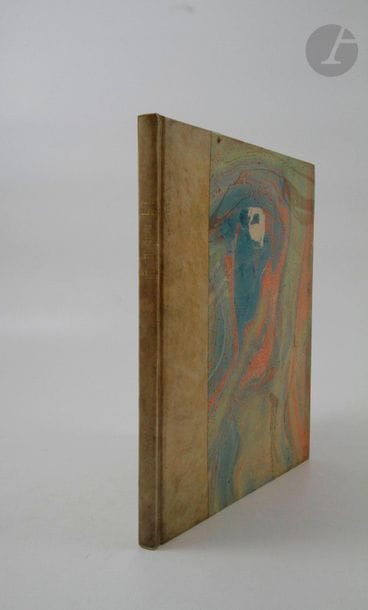 VALÉRY (Paul).
La Jeune Parque.
Paris : Nouvelle Revue Française, 1917. — In-4, demi-parchemin à la bradel, dos lisse, tête dorée, non rogné, couverture conservée (reliure de la seconde moitié du XXe siècle).
Édition originale de l'une des œuvres majeures de la poésie française du XXe siècle.

« Après vingt ans de silence, Paul Valéry fit paraître en 1917 un très long poème, La Jeune Parque, qui d’emblée lui apporta la renommée. […] Pour étoffer ses anciennes poésies, il songea à leur adjoindre une pièce d’une quarantaine d’Alexandrins. La guerre venue, pour atténuer son angoisse, il s’imposa les contraintes prosodiques les plus rigoureuses. De ce gigantesque effort – Paul Valéry ne couvrira pas moins de huit cents pages d’ébauches pour donner aux cinq cents vers de La Jeune Parque leur forme définitive – naîtra l’œuvre où se fondent dans une harmonie rarement égalée “une extrême sensualité, une extrême intellectualité, une extrême musicalité”» (Paul Valéry, Exposition du centenaire, Paris, Bibliothèque nationale, 1971, page 49).
Il répondait alors au désir de deux de ses amis, André Gide, dédicataire du recueil, et Gaston Gallimard.

Tirage à 600 exemplaires ; celui-ci est l'un des 575 sur vergé d'Arches, très bien conservé.