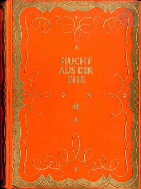 Die Legitime Erotik
2 volumes.

1. Die Brautnacht
Hartwich Dr. Alex Gina Kaus & Dr. Alfred Kind.
Verlag fur Kulturforschung, Vienne, 1931.
In-8 (23, 7 x 16,5 cm). 192 pp. Nombreux dessins et photographies in-texte et 21 hors texte (par H. v Perckhammer et Manassé). En fin d’ouvrage 6 photographies montées sur carton épais et non signées représentant 6 jeunes femmes nues après leur nuit noce sous le titre Mein Album. Édition originale reliée pleine toile verte avec titre et décor doré avec boîtier en carton.

2. Flucht aus der Ehe.
Alfred Kind & Julian Herlinger
Verlag fur Kulturforschung, Vienne, 1931.
In-8 (23, 7 x 16,5 cm). 224 pp. et 11 planches hors texte. Nombreux dessins et photographies in-texte, en pleine page ou hors texte en particulier de H. v Perckhammer et de Manassé. Édition originale reliée pleine toile orange avec titre et décor doré avec boitier en carton.

Réf. Bertolotti, pp. 116-117.