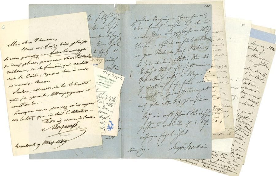 MUSIQUE.
50 lettres ou pièces, la plupart L.A.S.
Michele CARAFA (2), Gustave CHARPENTIER (3), Alfred CORTOT, Louis DIÉMER (4), Gabriel FAURÉ, Gabriel FAURE (au sujet du monument à V. d’Indy), Joseph JOACHIM (à H. Härtel), Charles LAMOUREUX, Joseph LEYBACH (sur son arrangement du Requiem de Verdi), Jules MASSENET, Hortense PARENT (4), Jules PASDELOUP, Francis PLANTÉ (3), Raoul PUGNO, Henri RABAUD, Albert ROUSSEL, Camille SAINT-SAËNS, Ambroise THOMAS (2), Henri VIEUXTEMPS (9, belle correspondance), Joseph WIENIAWSKI (3), etc. ; et 4 photos signées par Marie-Claire Alain, Maurice André, Jeanne-Marie Darré, Michel Dens.