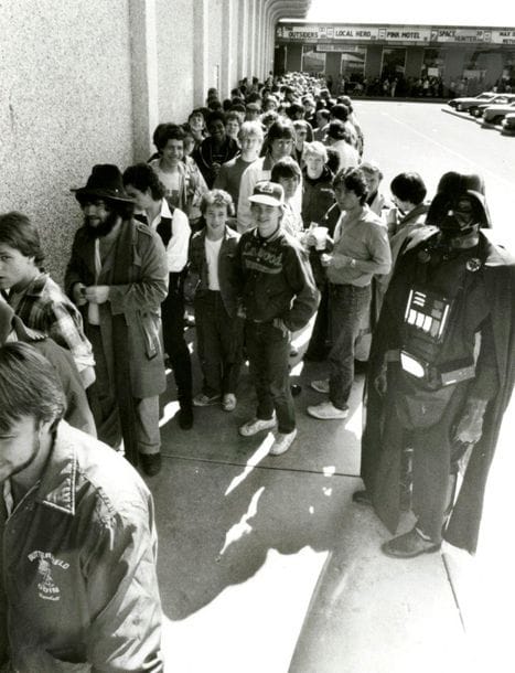 Unidentified photographer 
Premiere of George
 Lucas' 
The Return of the Jedi
, Wednesday, May 25, 1983. 

Period silver print. Caption and date

 on label on the back. 25.5 x 20.5 cmUnidentified photographer 
Premiere of The Return of the Jedi by George Lucas, Wednesday, May 25
, 1983. 

Vintage gelatin silver print. Caption and date on

 label on verso. 

25.5 x 20.5 cm

