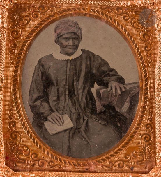 Unidentified photographerUnited States, c. 1865. Slave or free black woman. 
Ferrotype 1/4 plate
 in its period case. 

Ferrotype size

: 7.5 x 6.5 cm at sightUnidentified photographerUnited States, c. 1865. 
Slave or free
 black woman. Ferrotype

, 1/4 plate, in its original

 case. 

7.5 x 6.5 cm

