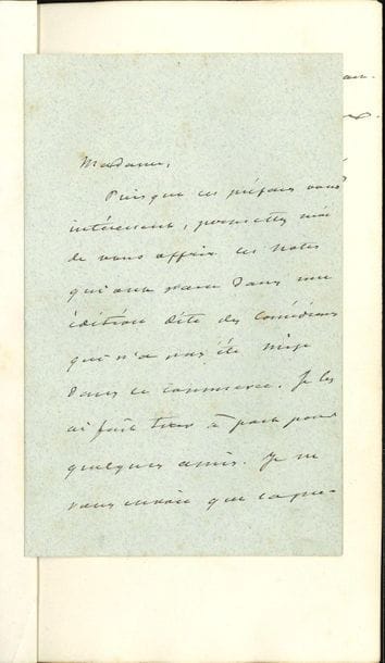 Alexandre DUMAS fils (1824-1895). Recueil factice de tirages à part de Notes du Théâtre complet d'Alexandre Dumas fils. Édition des Comédiens, avec envoi et L.A.S. d'envoi, 1892 ; in-8, rel. demi-chagrin marron à coins.

Rare recueil des Notes extraites de l'édition critique tirée à 99 exemplaires (7 vol., Calmann-Lévy, 1882-1893), tirage restreint sur papier de Hollande, avec envoi sur la page de garde : " à madame Dodin de Keroman. Hommage respectueux. A. Dumas f Marly 28 novembre 1892 ". Lettre d'envoi montée sur onglet : " Puisque les préfaces vous intéressent, permettez-moi de vous offrir les notes qui ont paru dans une édition dite des Comédiens qui n'a pas été mise dans le commerce. Je les ai fait tirer à part pour quelques amis. Je ne vous envoie que la première partie ; je n'ai pas la seconde ici. Je la rapporterai de Paris à mon premier voyage et vous la ferai remettre aussitôt "...